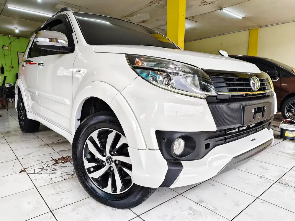 LOW KM..! TOYOTA RUSH 1.5 S TRD SPORTIVO AT 2017 MATIC ULTIMO NON 2016