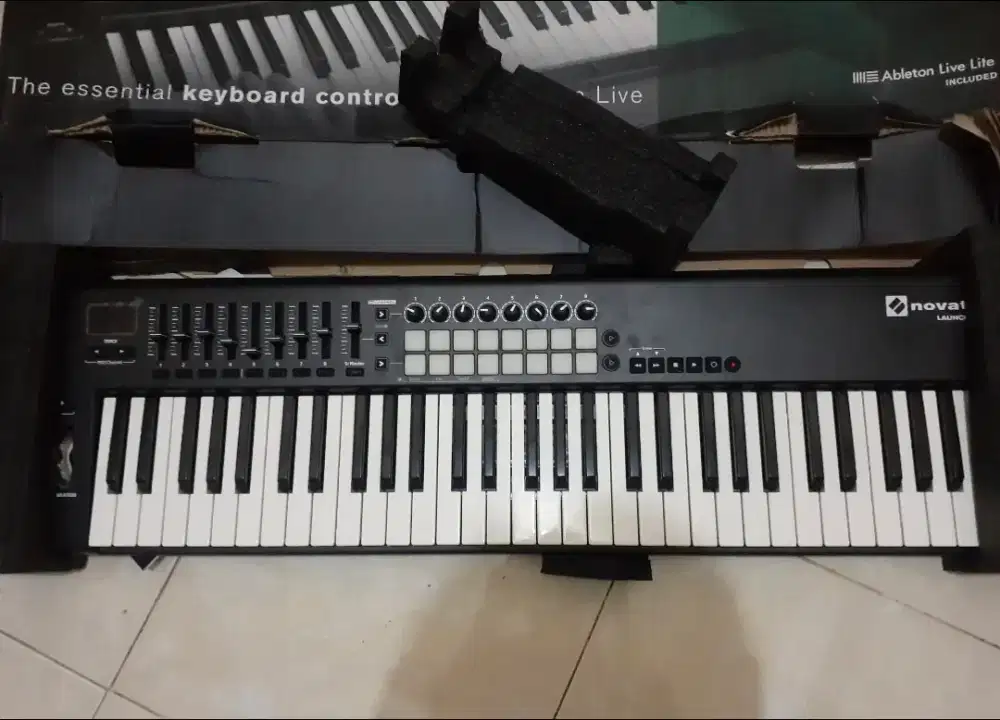 Midi Controller Launchkey novation 61