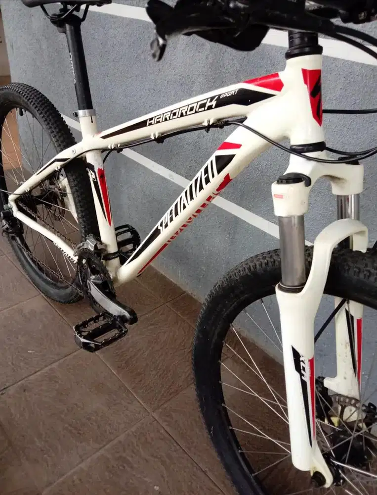 sepeda gunung mtb SPECIALIZED HARDROCK gs SHIMANO ACERA rem hidrolik