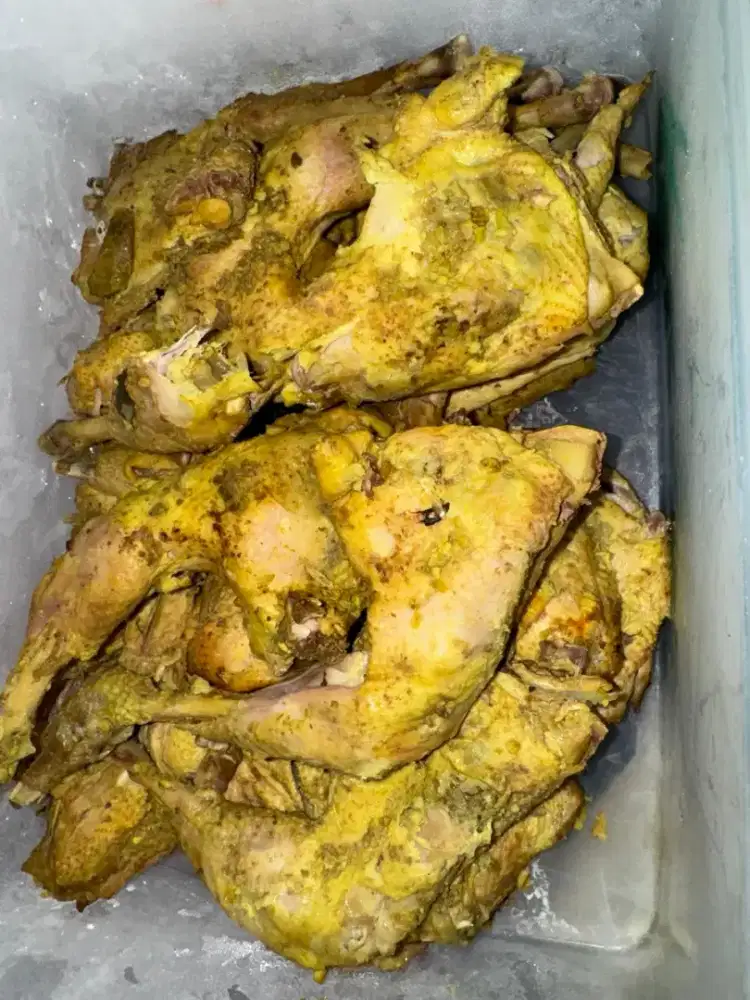 Dicari Karyawan Depot Ayam Goreng
