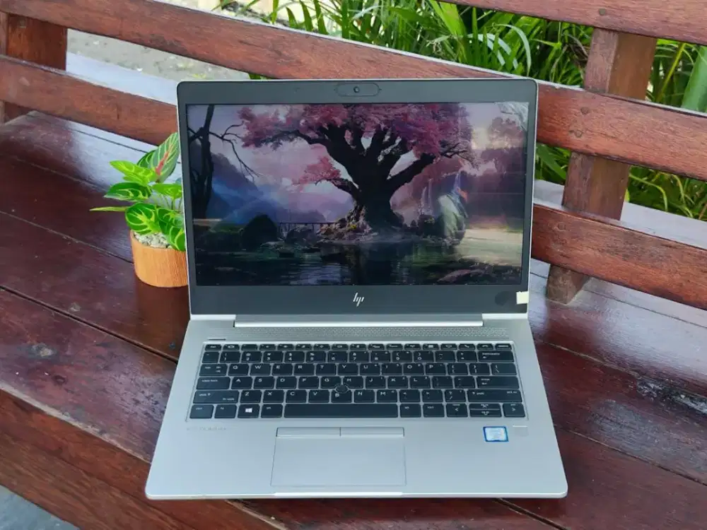 Hp elitebook 830 intel core i5 gen 8 ram 8gb ssd 256gb