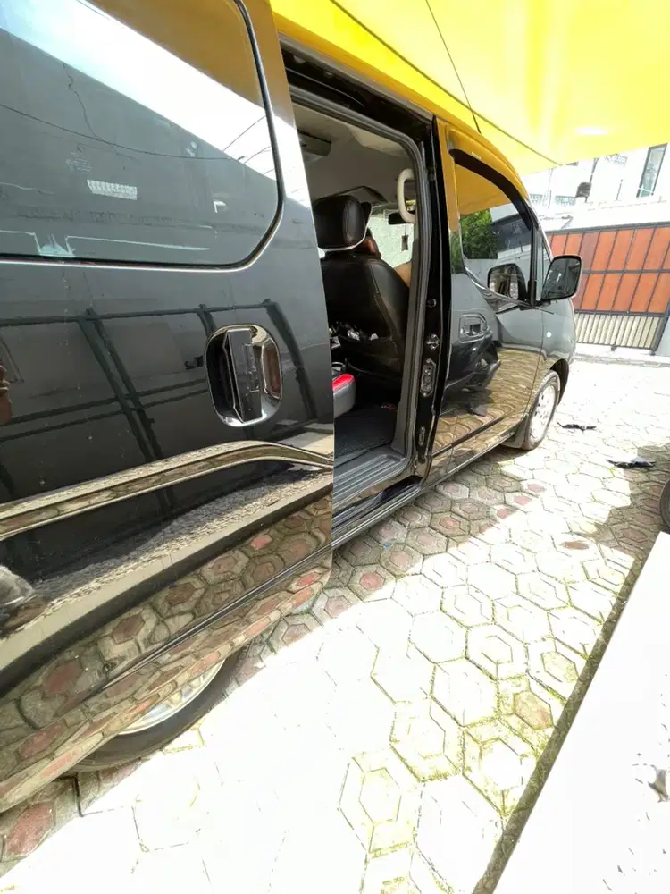 Nissan Evalia 2012 Bensin