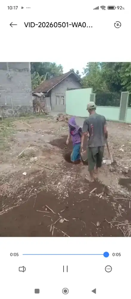 tukang kayu dan tukang batu