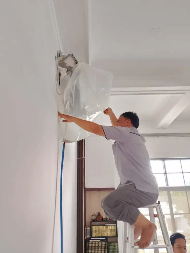 Jasa Cuci AC Bergaransi Service AC Bongkar Pasang AC