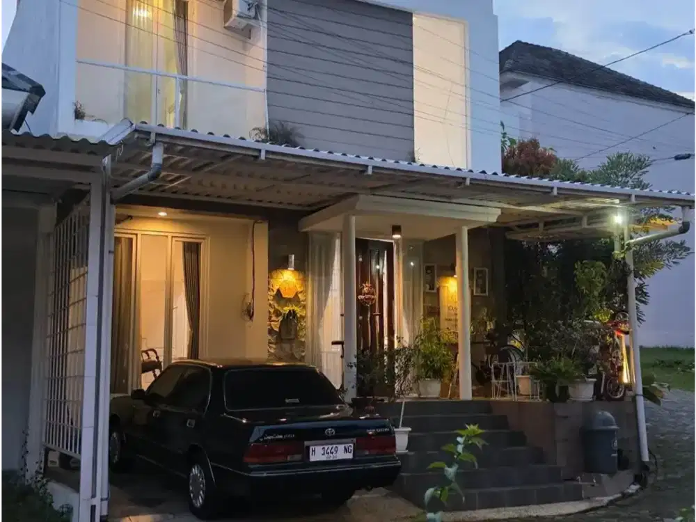 Rumah Hook 2 Lt Plus Perabot di The Eagle Hills Jl Elang Raya Mangunharjo