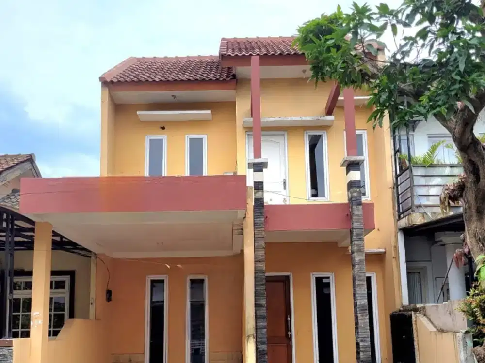 Dijual Rumah Dalam Cluster Lokasi Strategis Dekat Stasiun Sudimara di Sektor 9 Bintaro Gb-17603