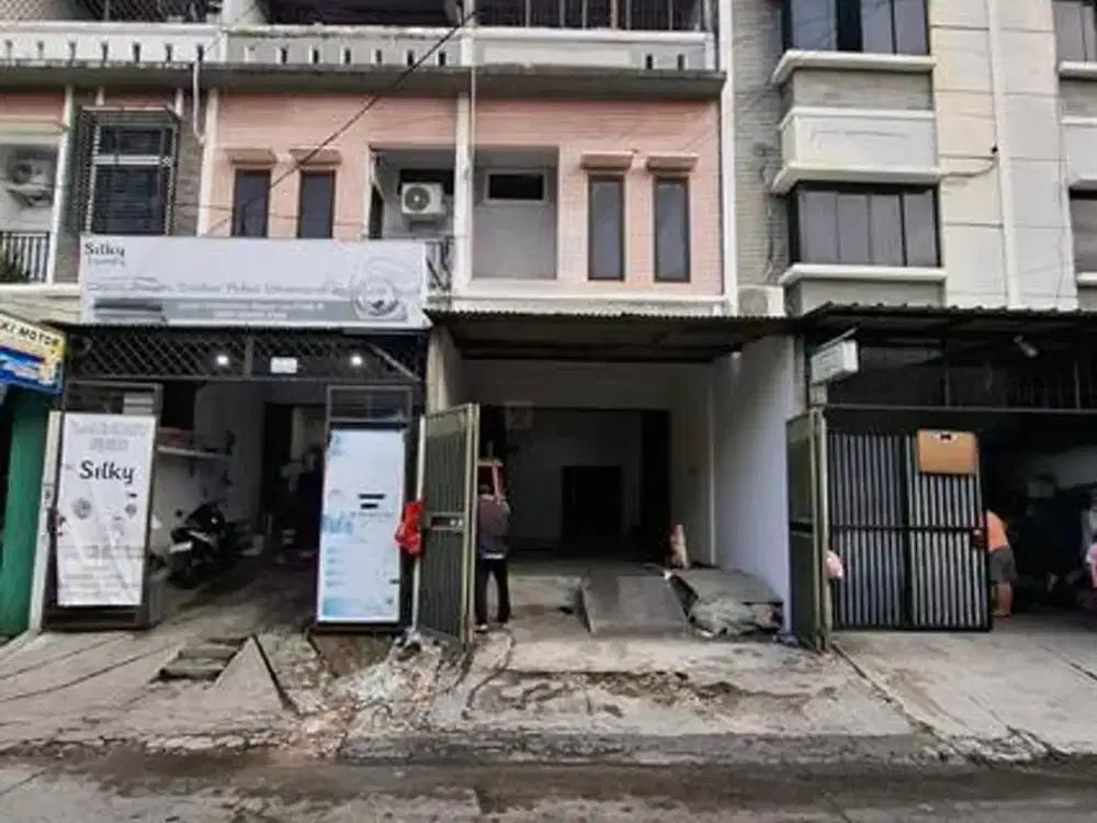 Lokasi Strategis Sewa Ruko 3Lt. Unfurnish di Indra Loka Raya Wijaya Kusuma Jelambar Cocok Utk Semua Usaha Dkt Tol, Mall Central Park, RS Royal Taruma