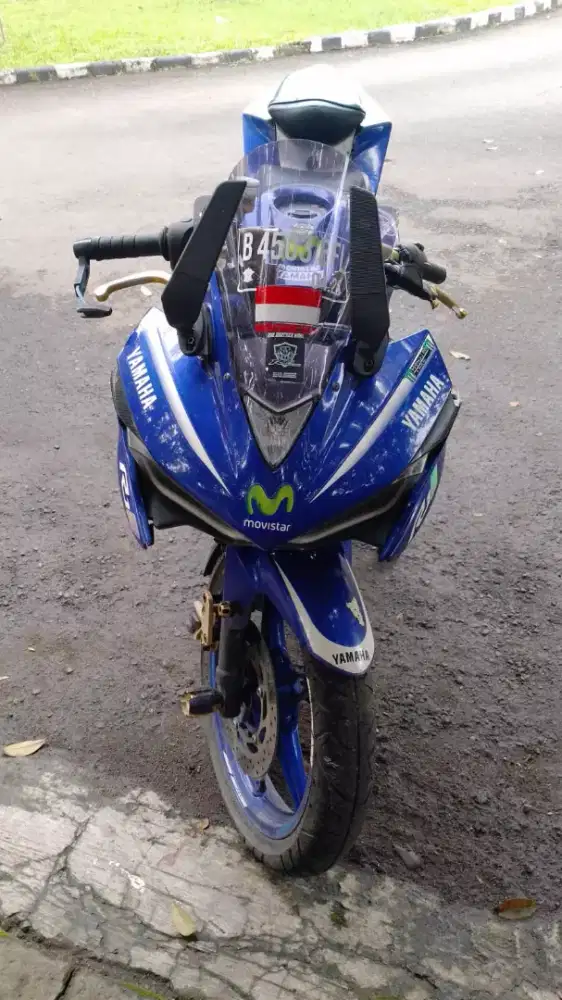 Jual motor R15 10jt nego