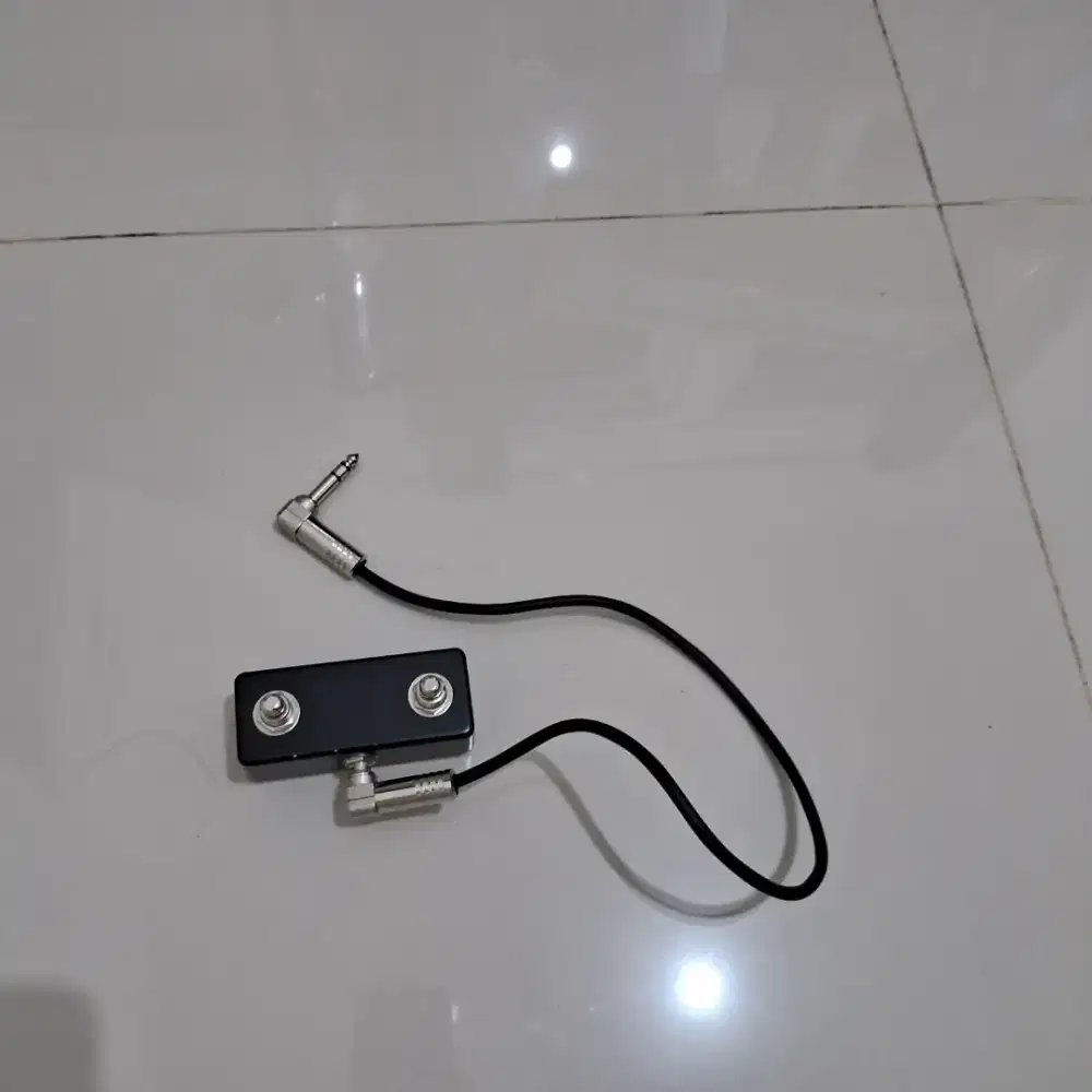 Dijual dual footswitch like new