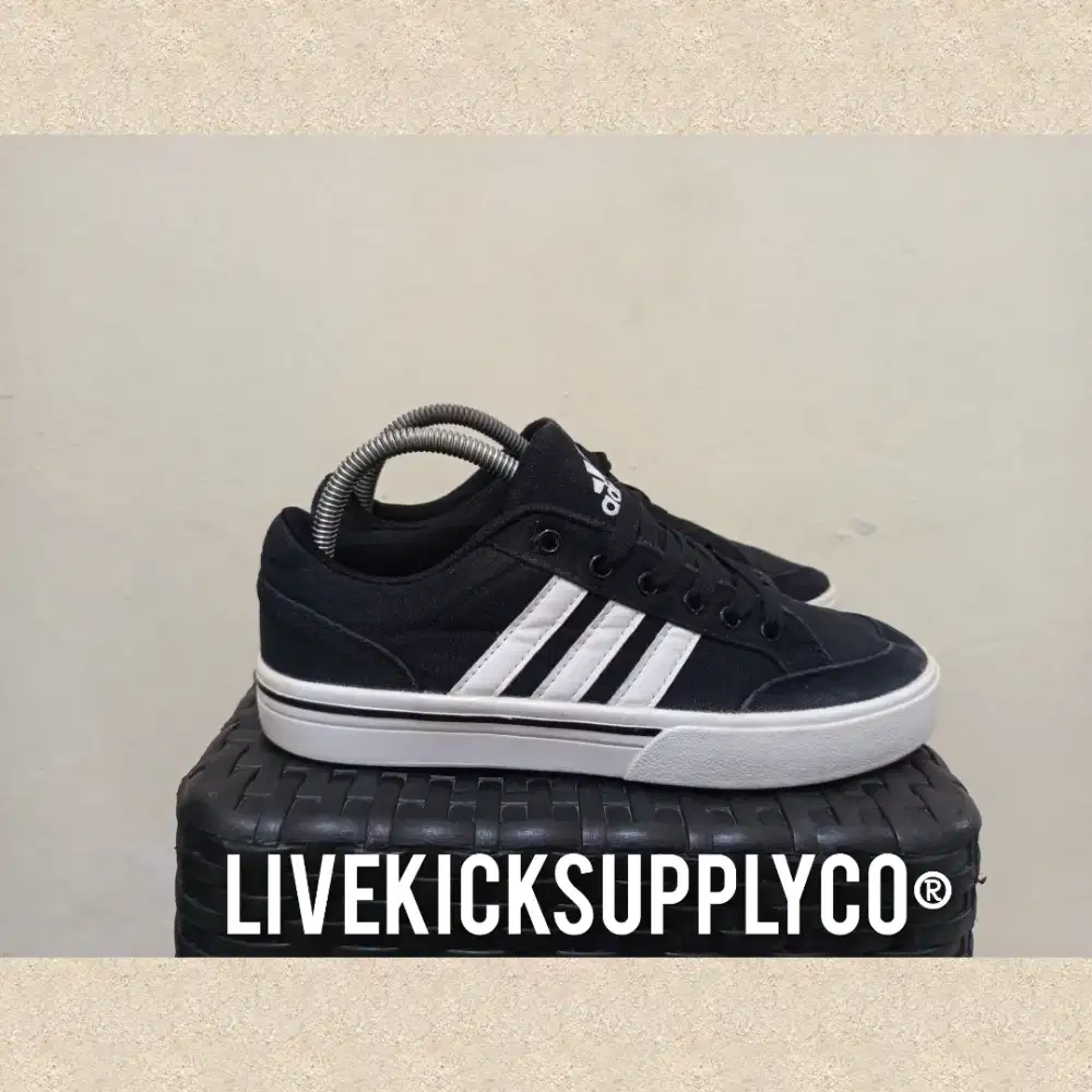 Adidas Casual Skateboarding •Preloved,Second,Thrift•