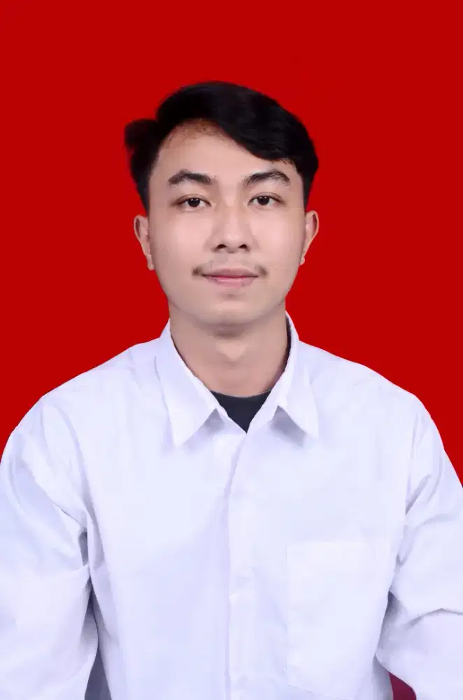 Saya sedang mencari pekerjaan menjadi Staff Administrasi