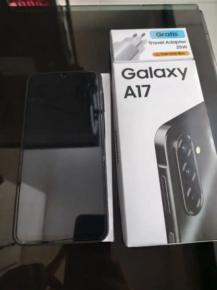 SAMSUNG A17 4G RAM 8 ROM 256 SECOND FULL SETT