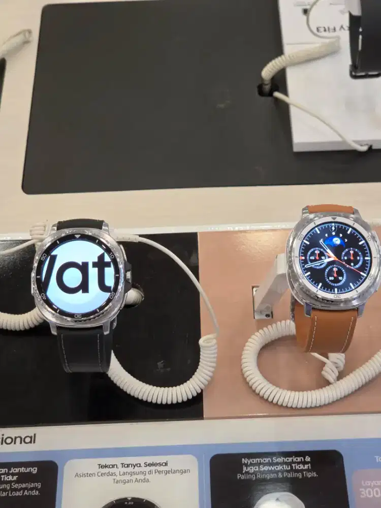 Samsung Galaxy Watch 8 Classic Free Strap