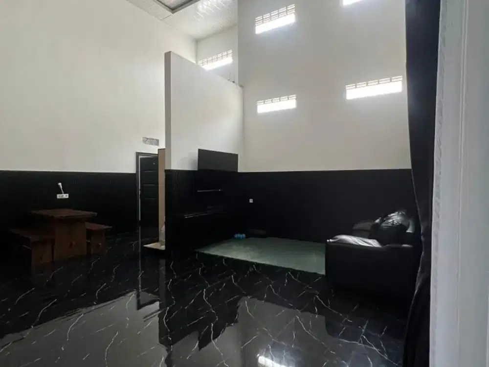 RUMAH DI PADASUKA, KOTA CIMAHI AKSES : 50 Meter Jalan Nasional / Raya Cimahi