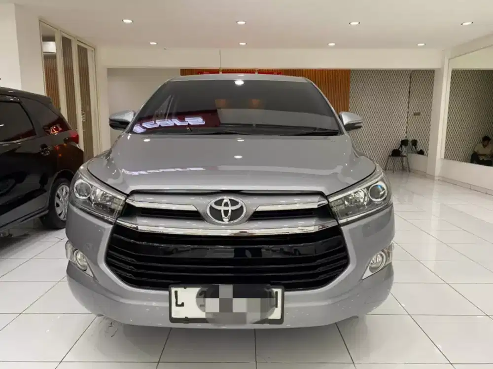 Toyota kijang Innova reborn 2019 V 2.4 AT super istimewa