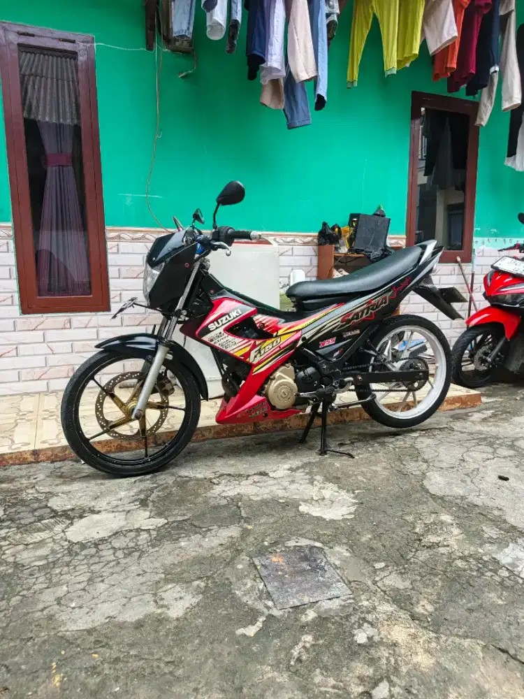 Satria Fu lengkap jual cepet