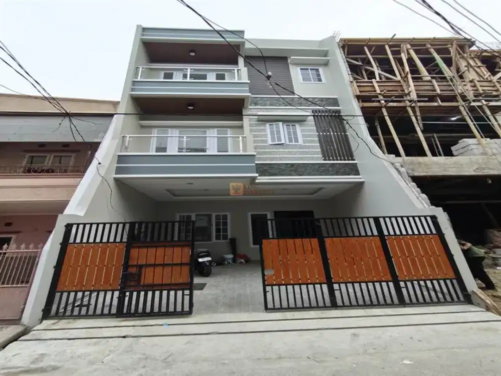 Dijual Rumah 3,5 Lantai Tomang Modern Minimalist Tropical House, Lokasi Prime Dekat Central Park & Akses Tol