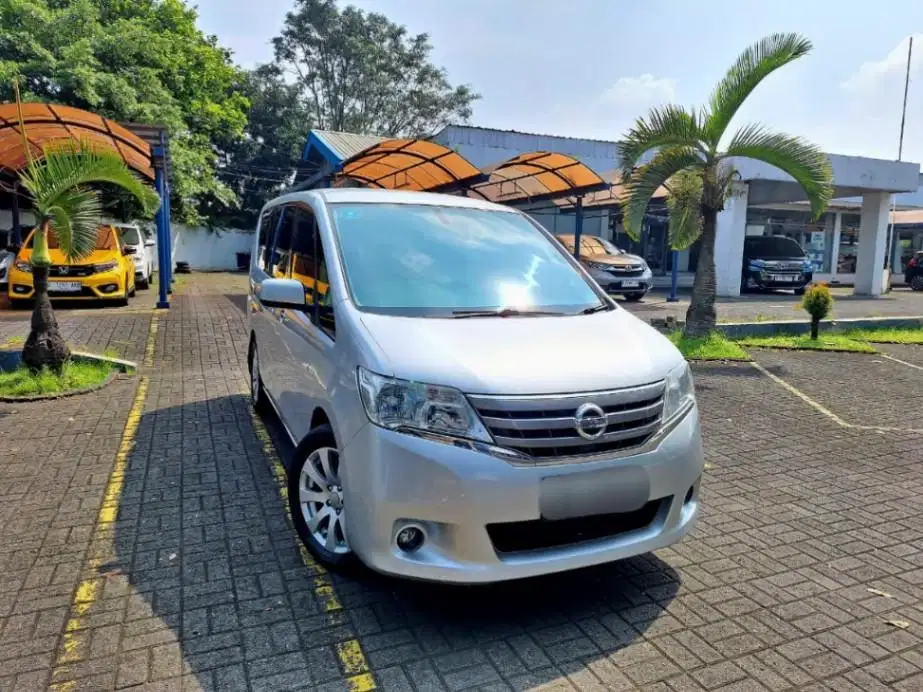 [OLXmobbi] PAJAK PANJANG - NISSAN SERENA 2.0 BENSIN MATIC 2013