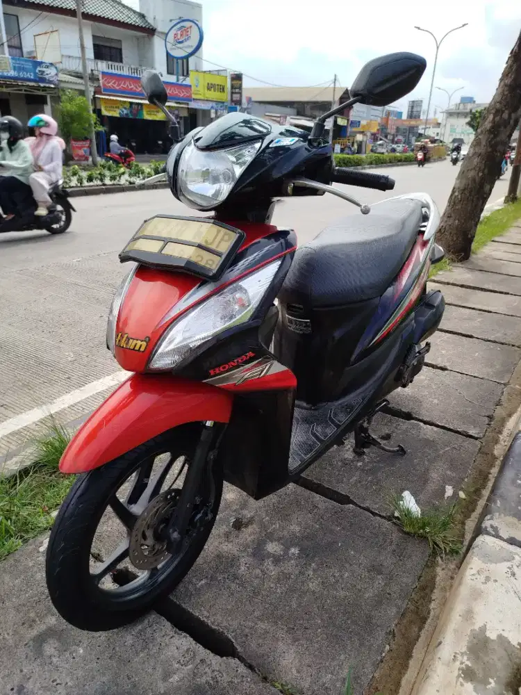 Honda spacy pgmfi 2013