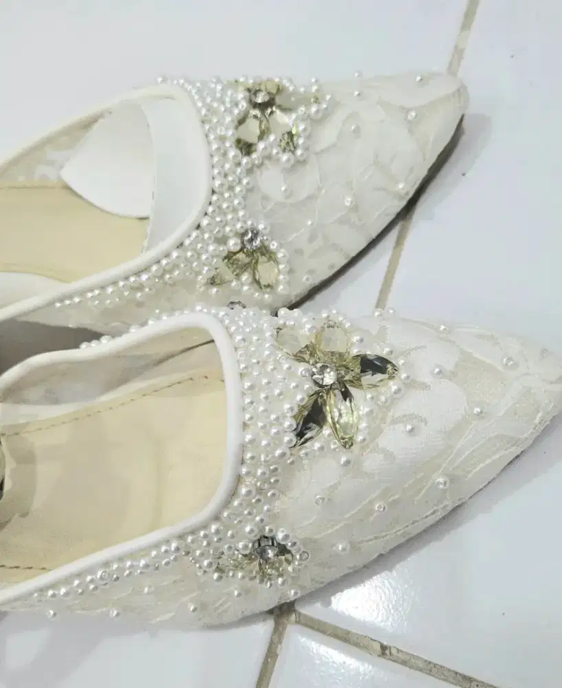 Wedding Shoes - Sepatu Brokat - Putih