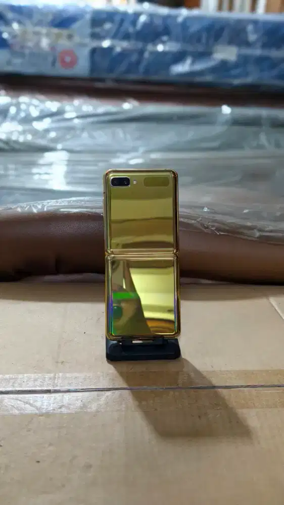 samsung z flip 256GB, face id & fingerprint on, body mulus & lurus