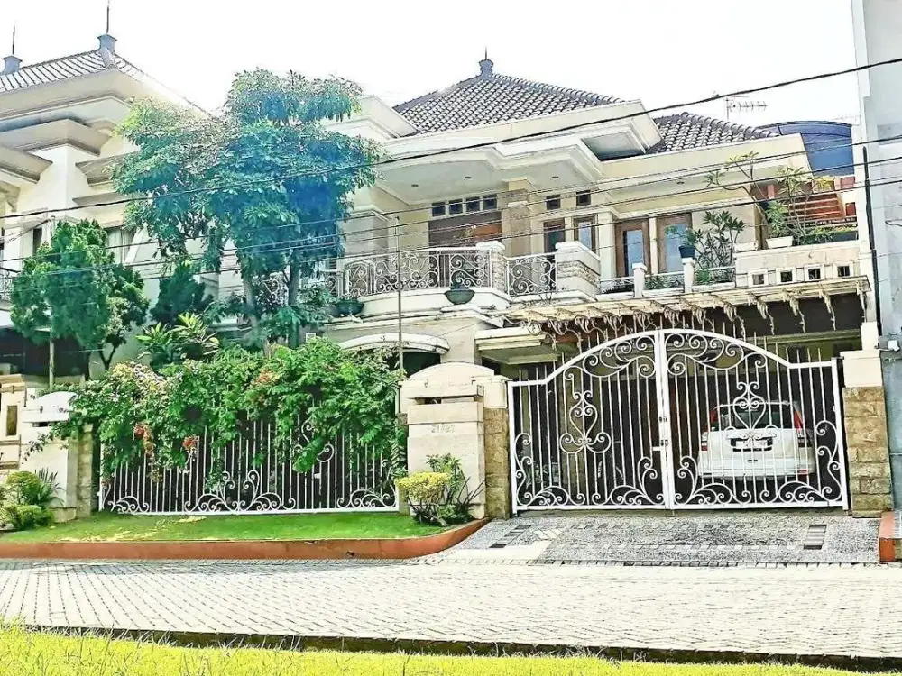 *RUMAH ARAYA 1* _Row Double Way, Garasi 2, Carport 2_