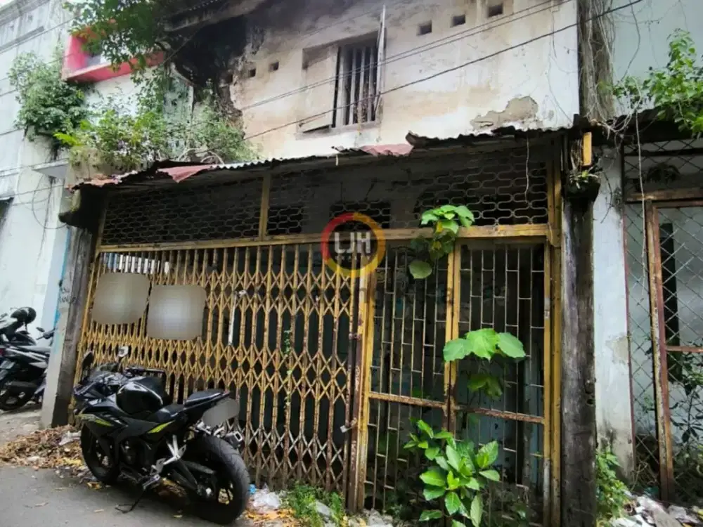 Ruko di daerah Pecinan