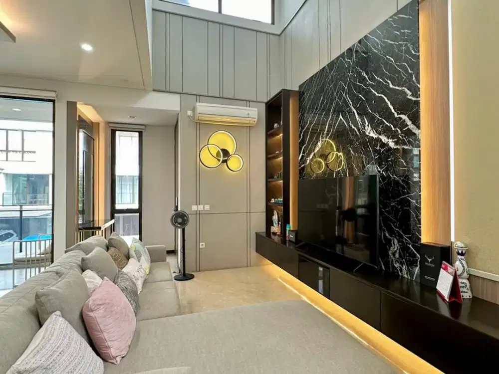 Rumah Fully Furnished Bagus Dalam Cluster Zora di BSD