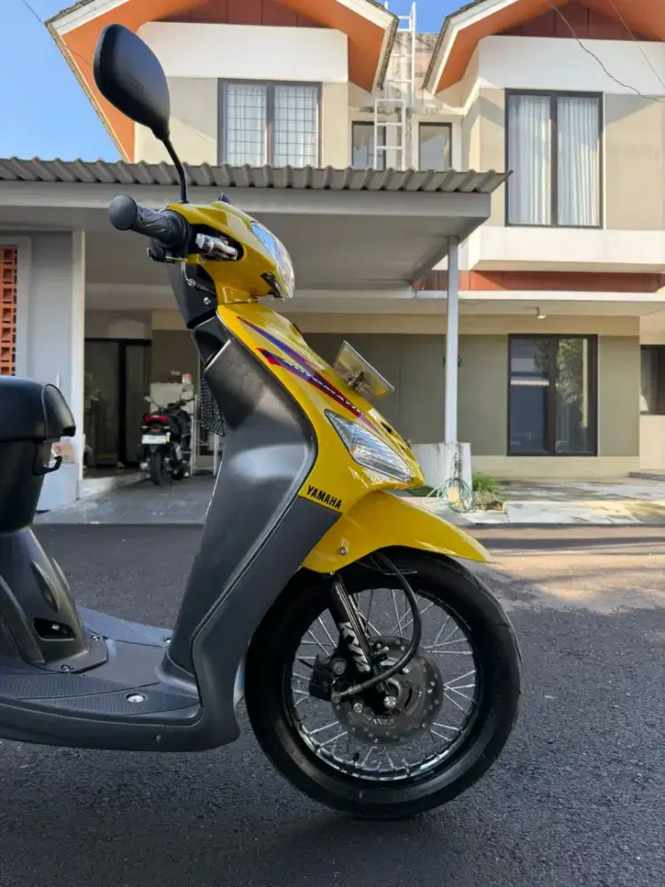DIJUAL MIO 2004