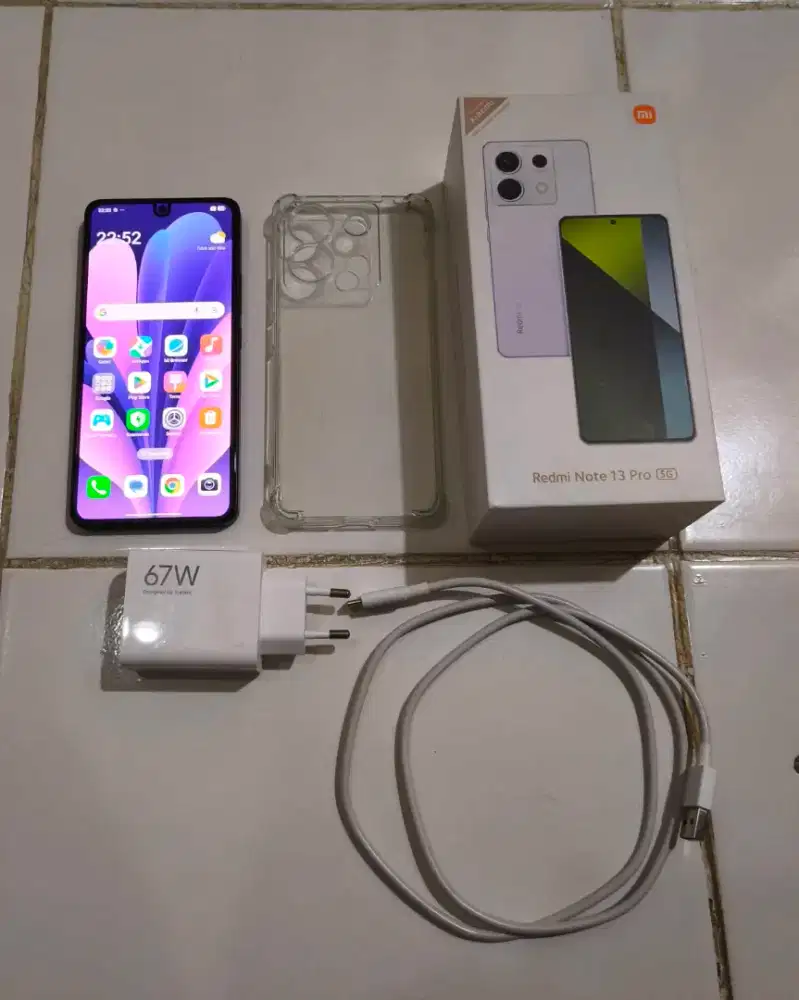 HP Mid Range berkualitas (Redmi Note 13 Pro 5G)