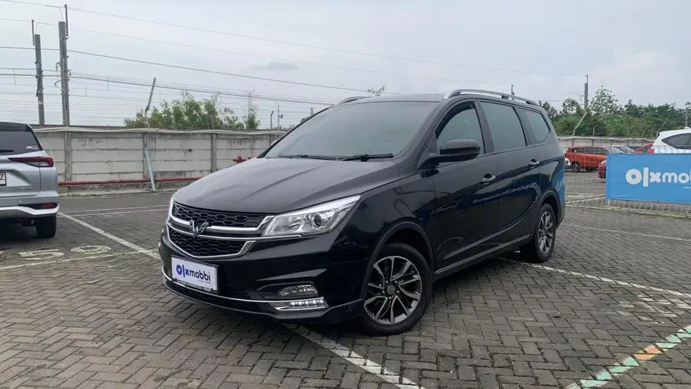 S KM Low Pajak Hidup Harga Murah Wuling Cortez 2019 SIM