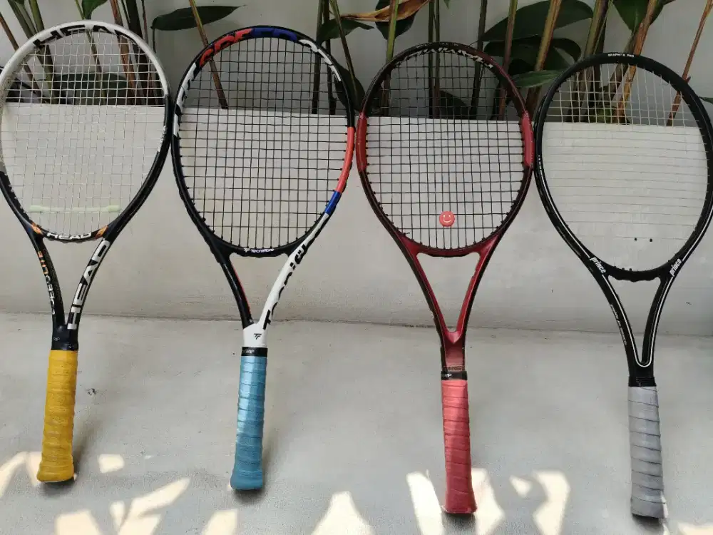 Raket tenis bekas