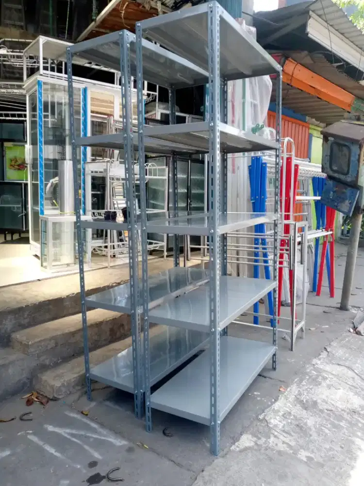 Rak besi rak buku rak gudang