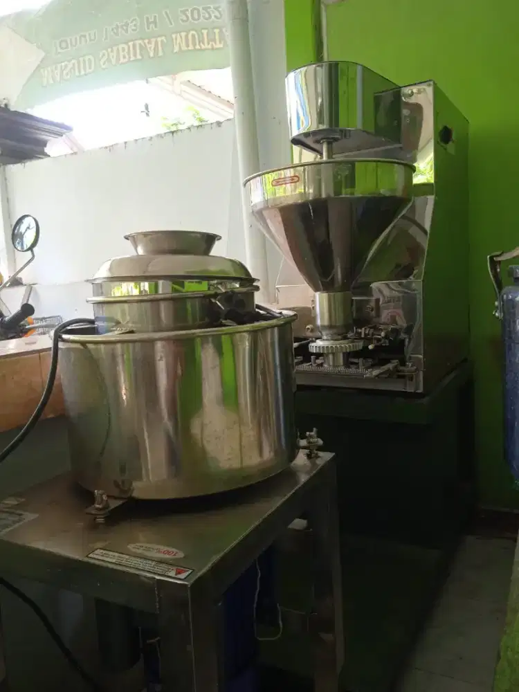 Mesin pencetak bakso