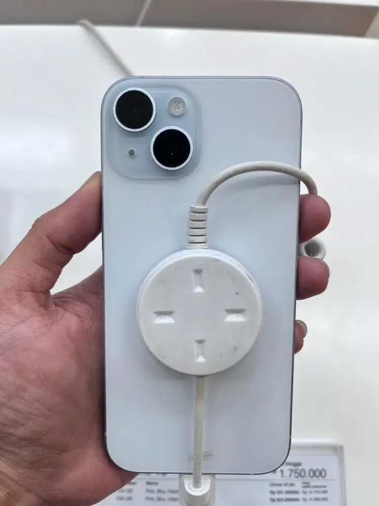 Kredit iPhone 15 iBox Promo Bunga 0%