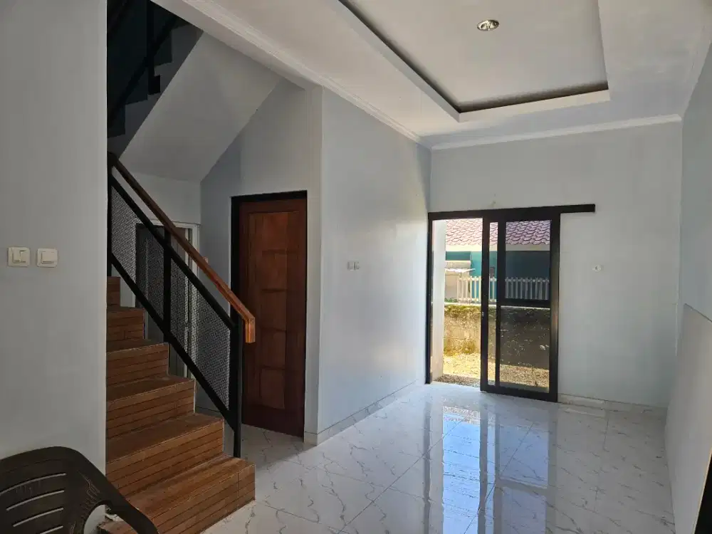 Jual Rumah dua lantai