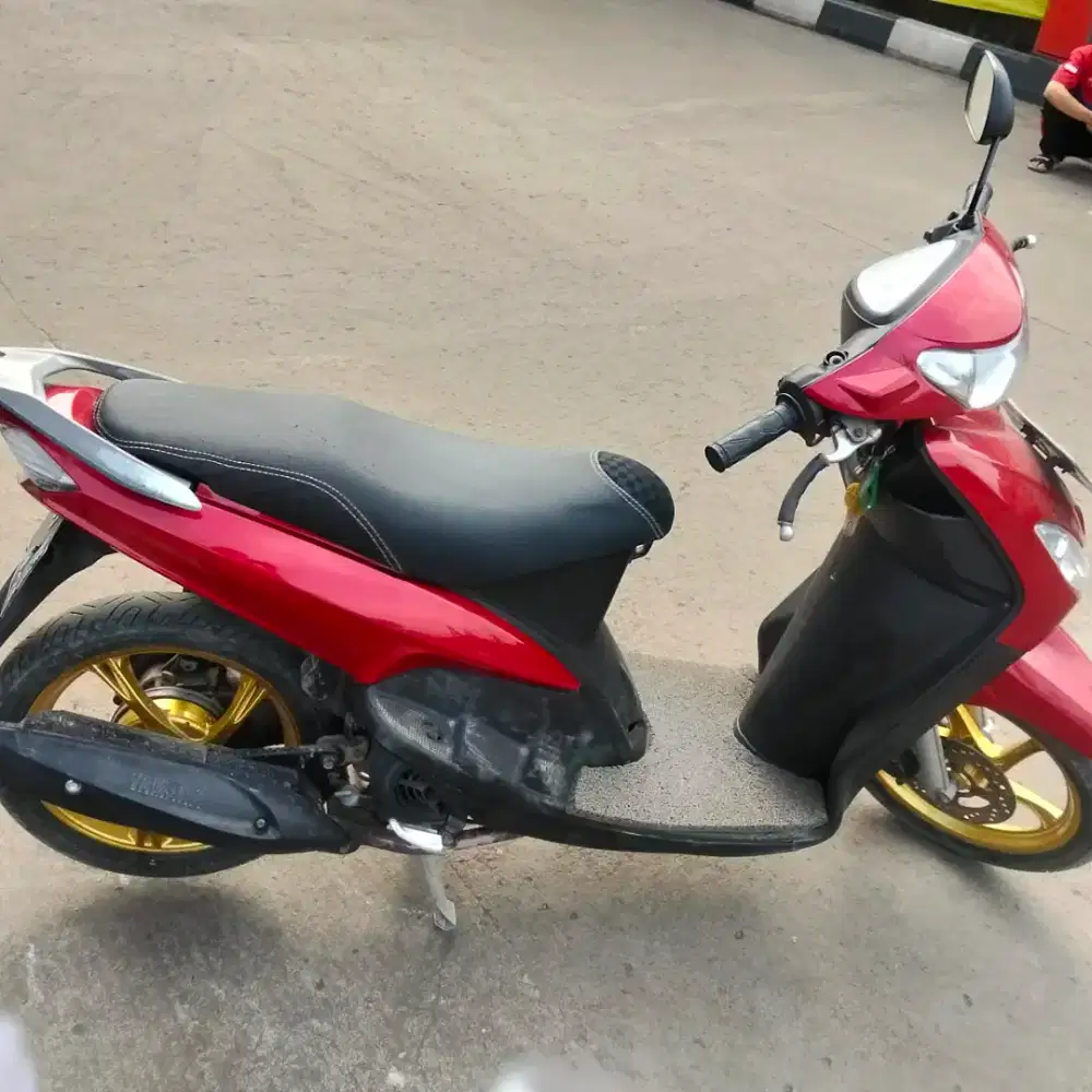 Sepeda motor yamaha Mio