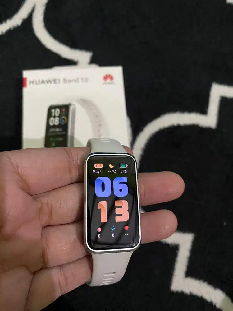 Huawei Band 10 White ( Masih garansi Okt 2026)