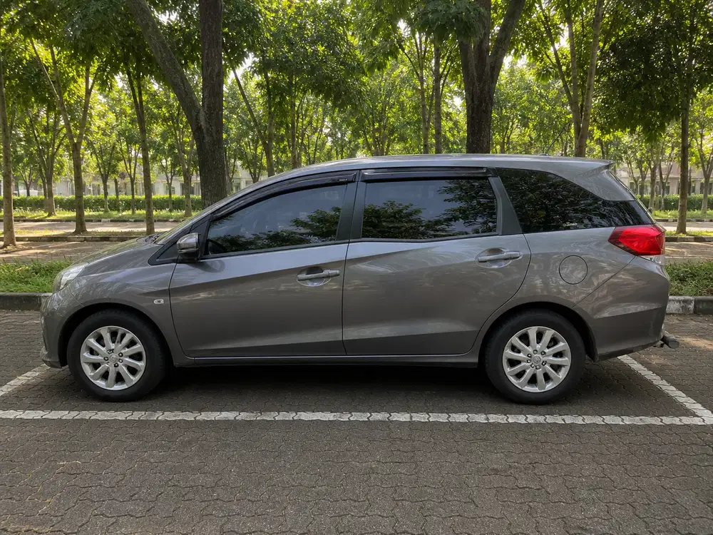 Honda Mobilio 2016 Bensin