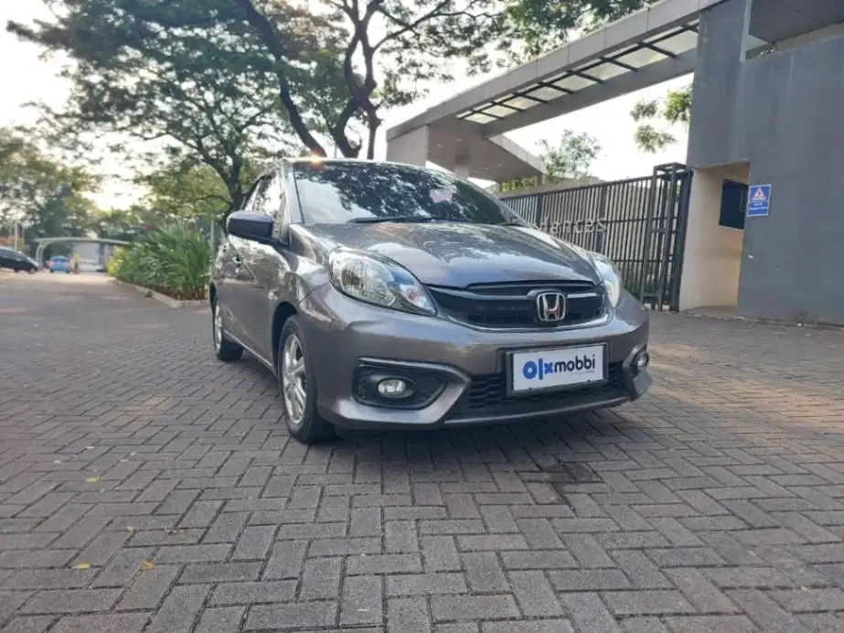 DP Murah Honda Brio Satya 1.2 E Bensin-MT 2017 CAGCD
