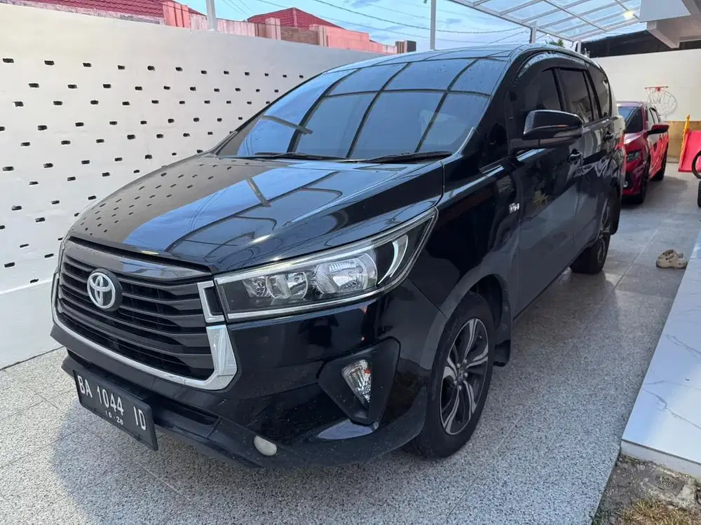 Kijang innova reborn bensin AT 2021