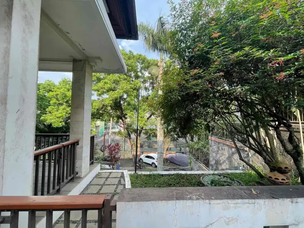 sewa rumah besar Setra murni cocok untuk expetariat atau orang asing