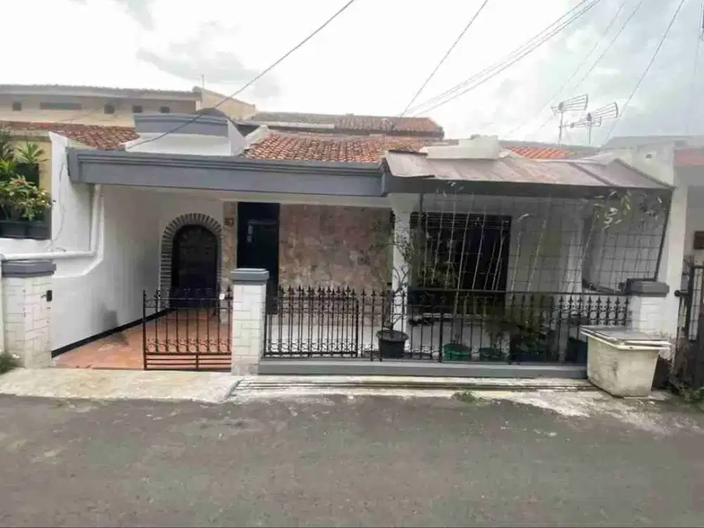 RUMAH MURAH DI MARGAHAYU RAYA 700 JT AN