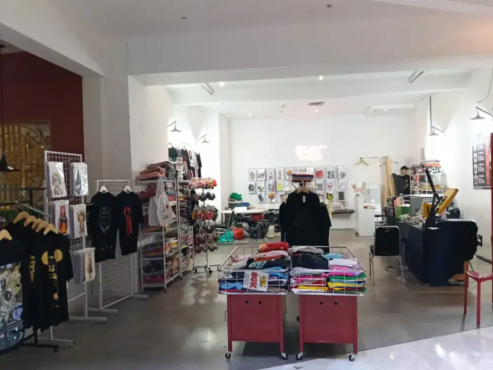 Spg toko baju di harmoni exchange mall jakpus