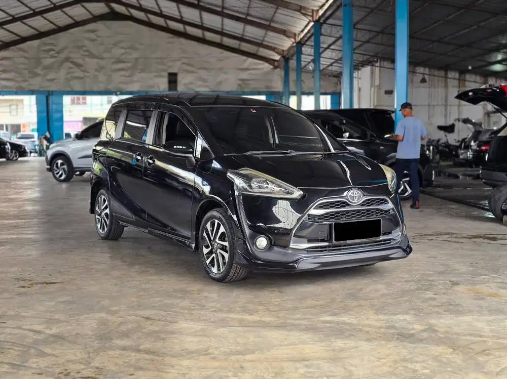 (TDP 26 JUTA) Toyota Sienta Q CVT 2017
