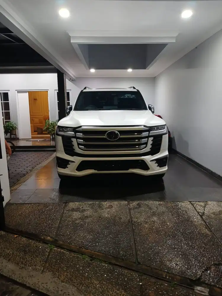 Toyota Land cruiser 2025