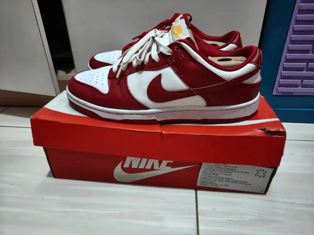 Nike dunk low retro gym red original