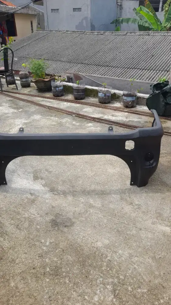 Dijual bumper belakang veloz 2013 / 2014