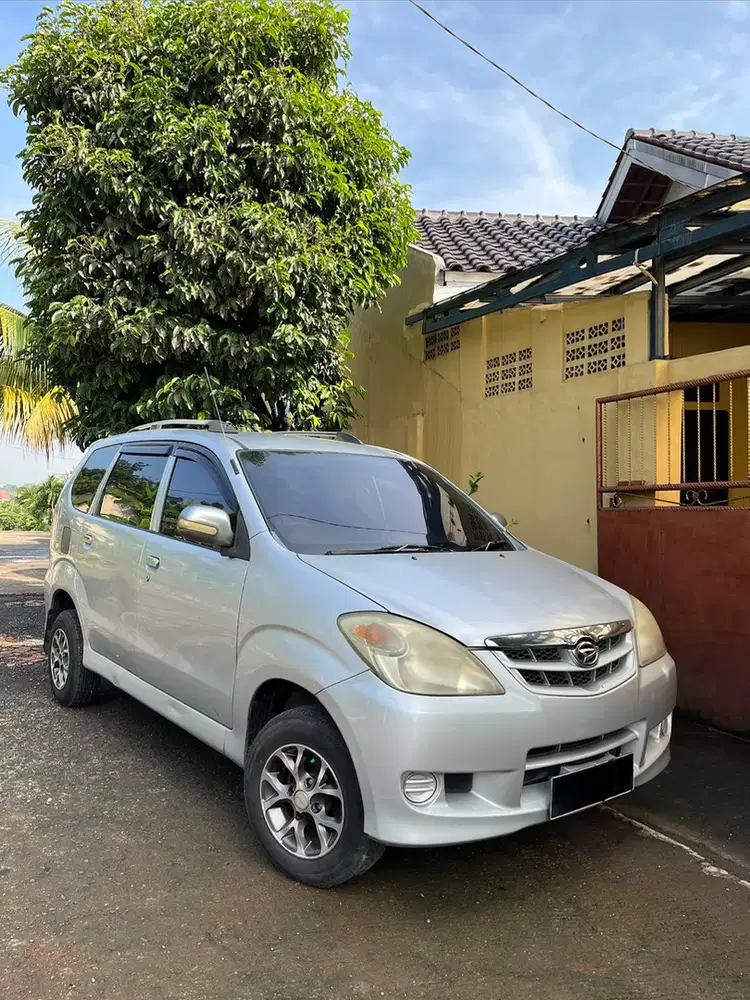 Daihatsu Xenia 2006 Bensin