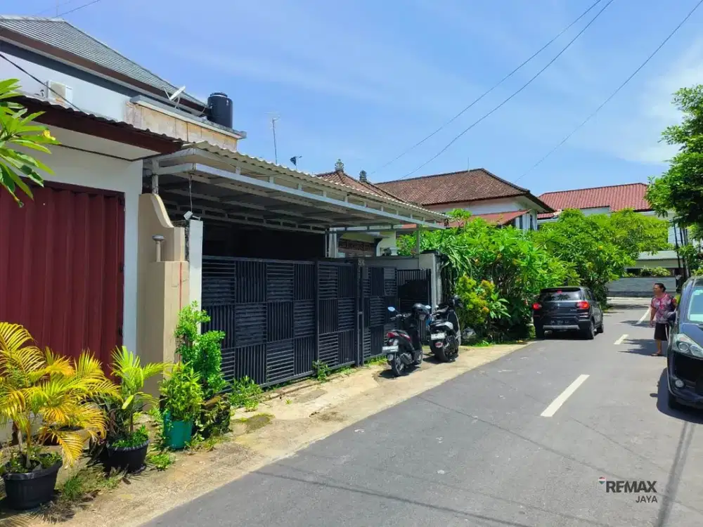 Rumah Cocok Untuk Kantor Full Furnish Disewakan, di Denpasar Barat